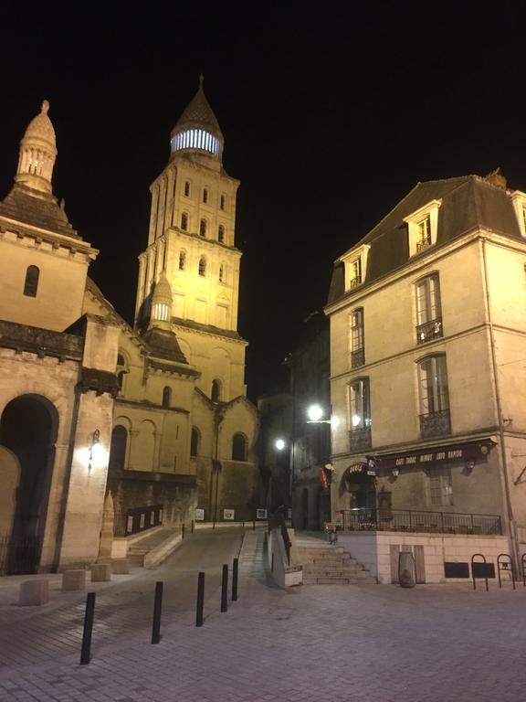 Studios Du Marche Au Bois เปรีเกอ ภายนอก รูปภาพ